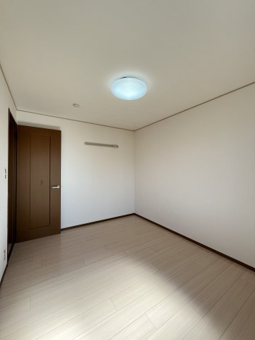 プレミールの洋室