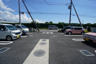 【駐車場】
