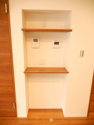 【セキュリティ】 | ラ・ファミーユ四日市城東Ⅱ | でっぱりの無い工夫で使い安い♪