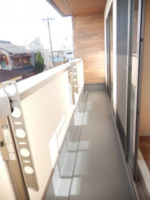 【バルコニー】 | ラ・ファミーユ四日市城東Ⅱ
