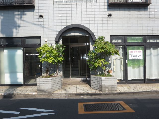 サンライズⅡのエントランス