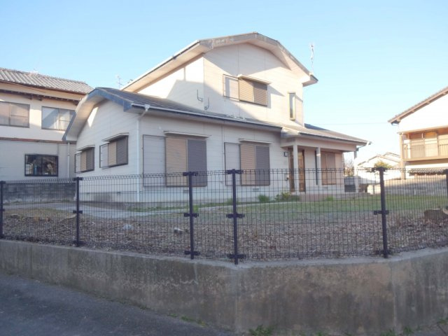 【外観】 | 鯰田戸建て | 外はこのようになっています