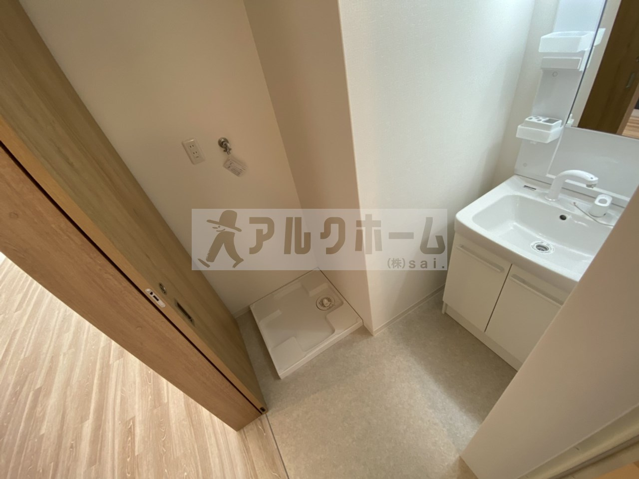 ステラウッド大県の洗面所|ステラウッド大県（堅下駅　柏原駅）　室内洗濯機置場