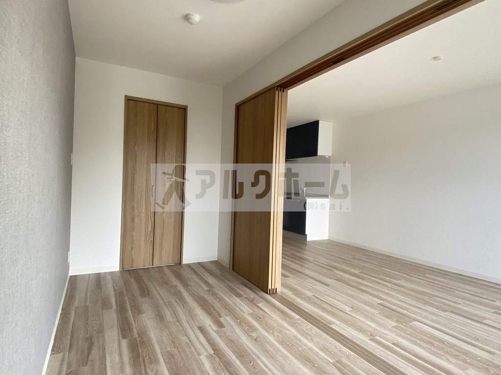 ステラウッド大県の洋室