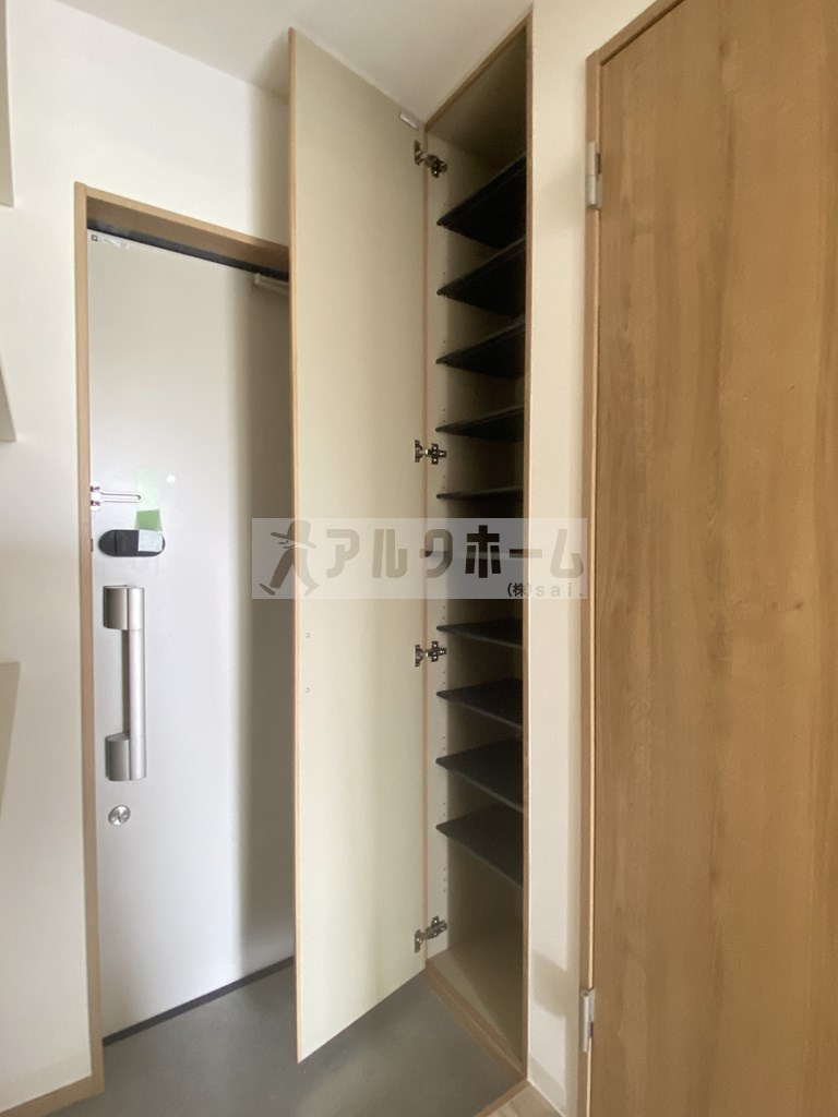 ステラウッド大県の玄関