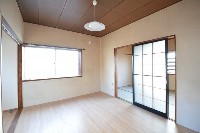 【洋室】 | やすらぎ荘　 | コンパクトで使いやすい洋室です