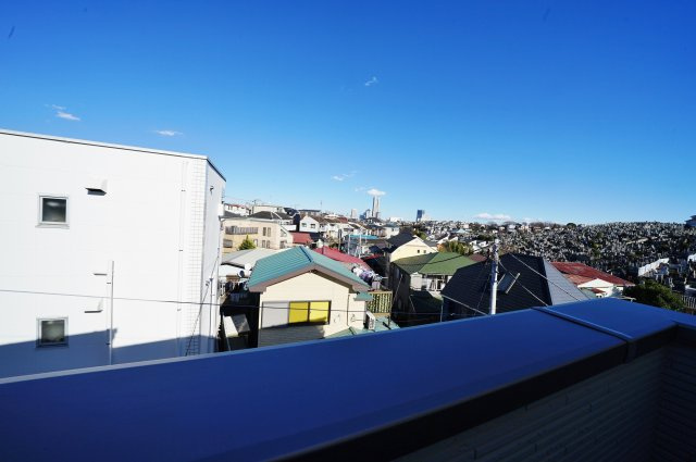 【横浜市西区東久保町8新築戸建て４号棟】★仲介手数料無料★（稲荷台小学校・岩井原中学校）の展望