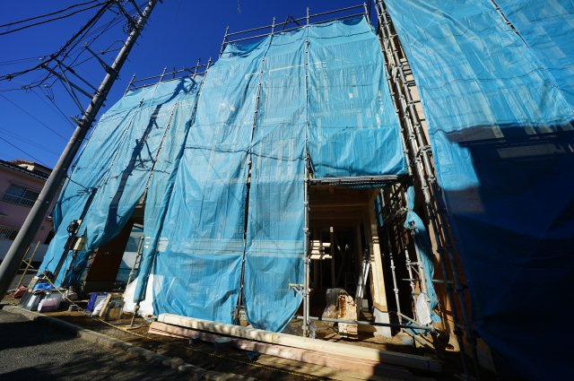 南太田駅徒歩１２分の閑静な住宅街。南道路につき陽当り良好♪横浜市西区境之谷　全４棟新築戸建ての外観