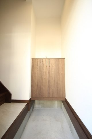 ジュエリーＧミサワの玄関|きれいな玄関です
