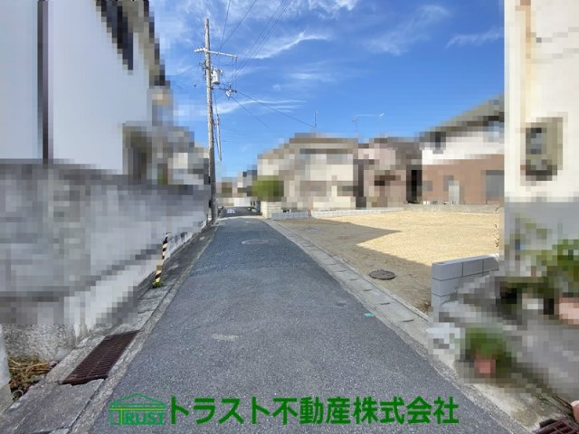 明石市野々上1丁目土地の前面道路含む現地写真