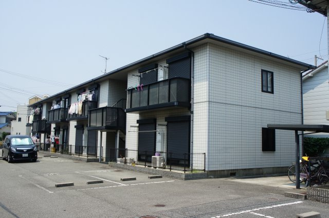 メルヴィルB棟の外観