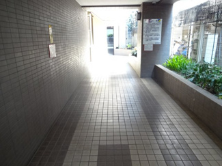 【エントランス】 | キャピタルビュー根岸