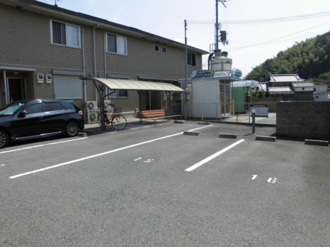 【駐車場】 | イヴェールアージュ