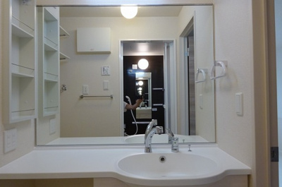 【独立洗面台】 | グランライトA