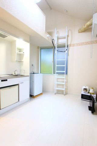 ユナイト安針ネイマールの居間・リビング|同タイプ参考写真です。