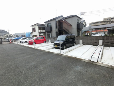 【駐車場】 | クリオ綱島十番館 | 機械式駐車場です。