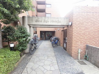 【エントランス】 | エントランス部分です。