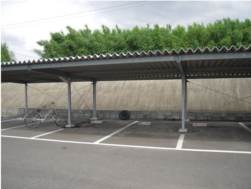 コンステレーションⅡの駐車場|駐車場に車を止められます