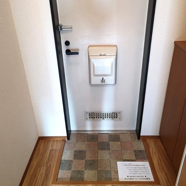 メゾン　ド　ヴィーブルの玄関