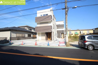 【前面道路含む現地写真】
