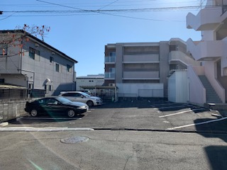 【外観】 | ミルディエス新坂町　敷地内駐車場