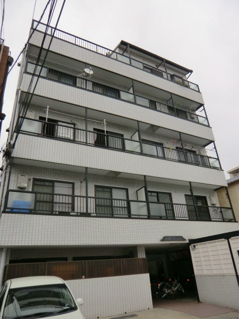 ホワイトヴィレッジ