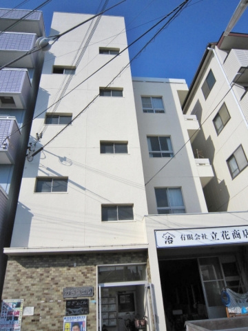 かぎ屋ビルの外観|かぎ屋ビル