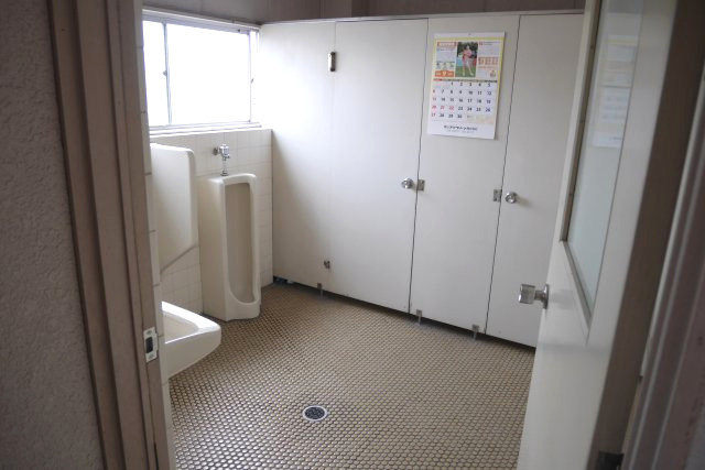 アセンドビル　２階東側のトイレ|共用