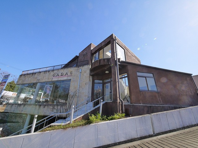平井ビルの周辺