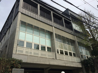 【外観】 | 表参道を一本入った閑静な立地にございます。