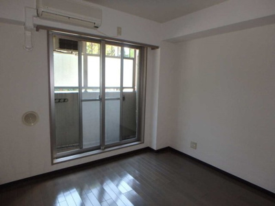 【洋室】 | サンテミリオン目白台