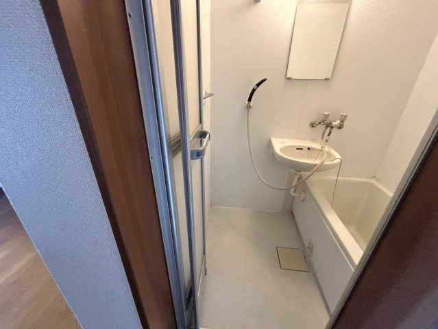 ラクラスコート山王｜名古屋市の賃貸ならMy賃貸の浴室|ラクラスコート山王
