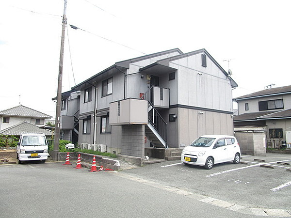 サンライズ三沢【10,000円キャッシュバック対象物件】の駐車場|駐車場完備です