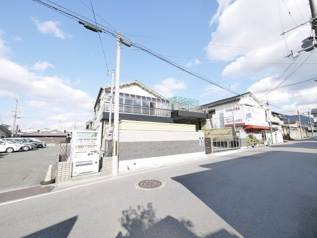 京終貸家の外観