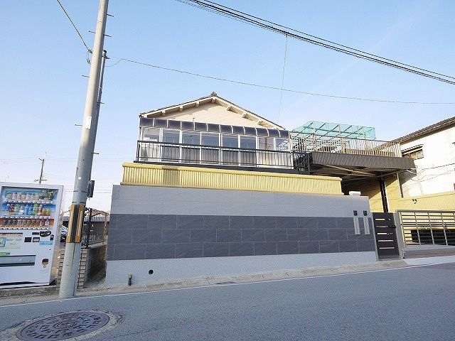 京終貸家の外観