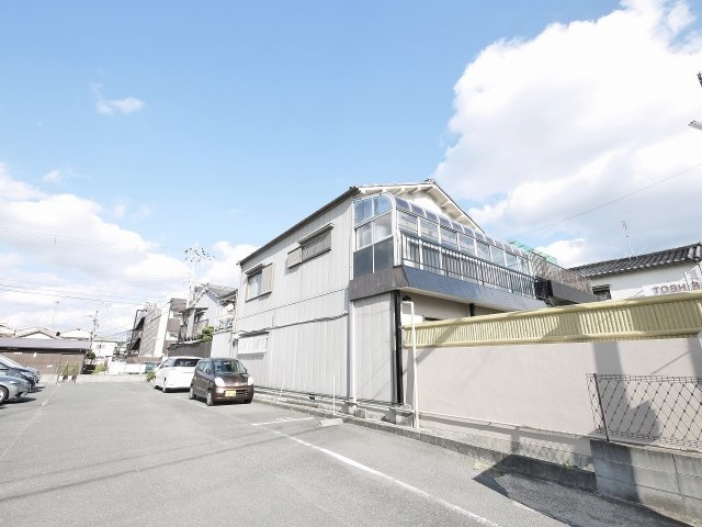 京終貸家の外観