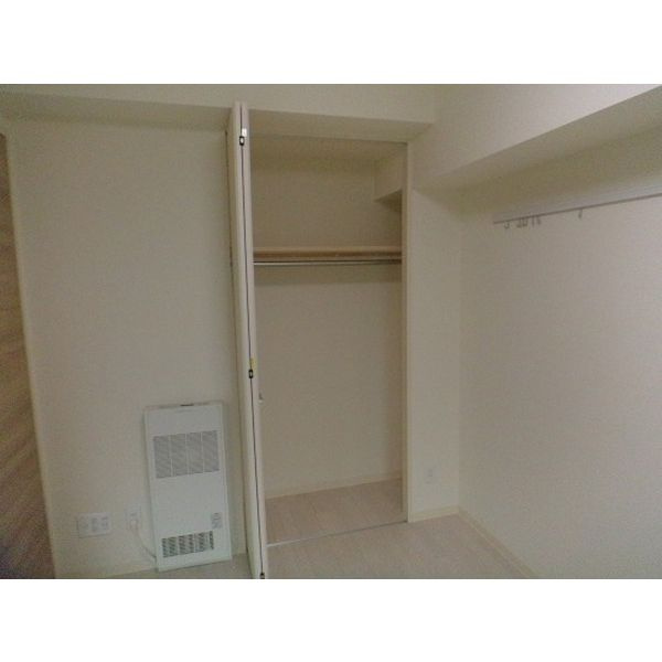 マストライフ南4条の収納