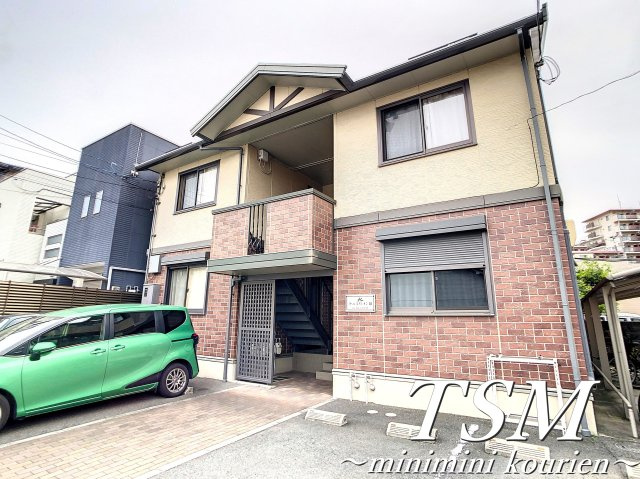 ラ・エスタシオンⅢの外観