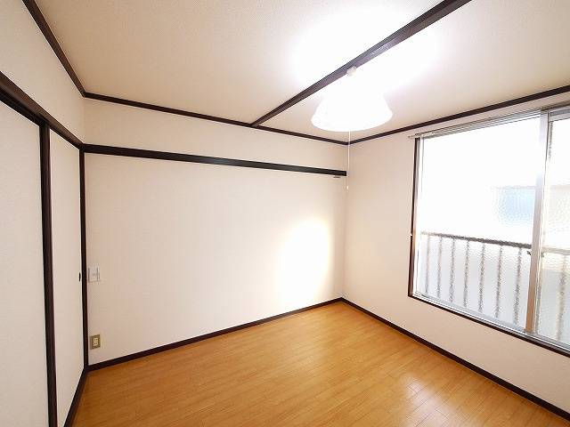 メゾン河合Aの居間・リビング