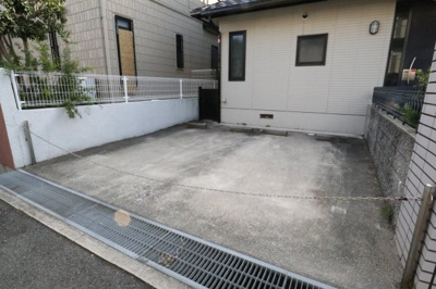 【駐車場】 | 南塚口町6丁目貸家