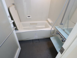 【浴室】 | ジョイフルプラザ土居田