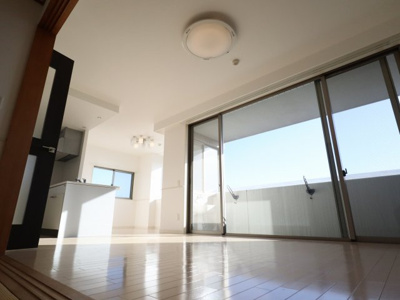 【居間・リビング】 | ジョイフルプラザ土居田