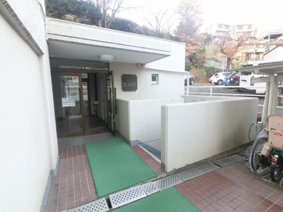 【エントランス】 | 鶴見馬場町ファミリーマンション | エントランス部分です。