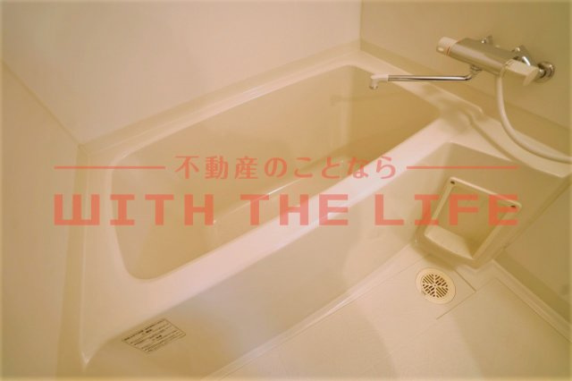 ルネッサンス21久留米六ツ門【キャッシュバック対象物件】の浴室|ゆったり過ごせるお風呂です
