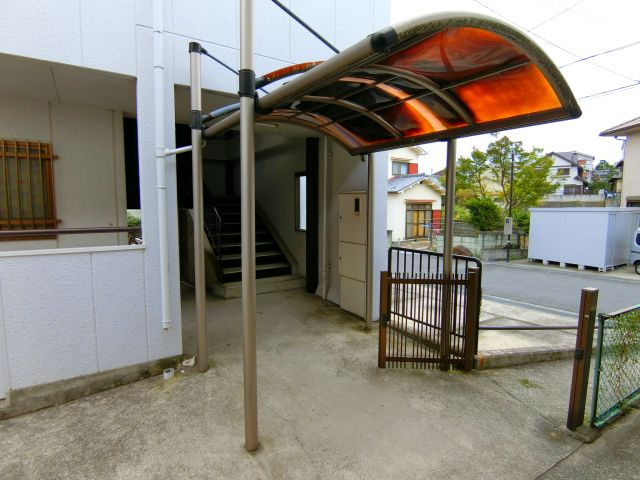 ガーデンハイツ置田Ⅰのエントランス