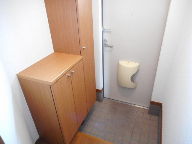 サンライトヒルBの玄関