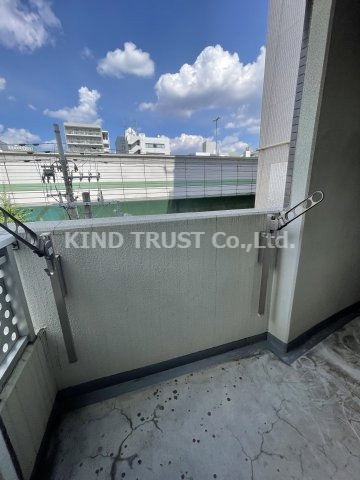 ドゥムレ西天満のバルコニー|バルコニーからの眺めを楽しみながら食事をしませんか