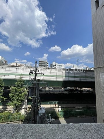 ドゥムレ西天満の展望