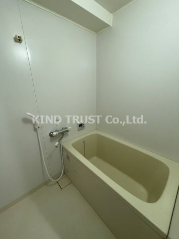 ドゥムレ西天満の浴室|日々の暮らしに欠かせないお風呂です