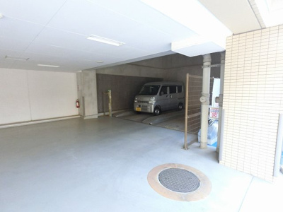 【駐車場】 | リステージ鵜の木ヴィルフレール | 機械式駐車場です。